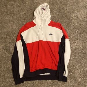 Nike Hoodie Size (L)